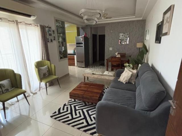 3 BHK Apartment in Sector 137 for rent Noida. The reference number is 20697586