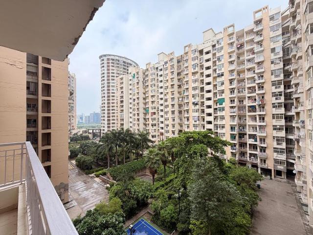 3 BHK Apartment in Sector 137 for rent Noida. The reference number is 20775108