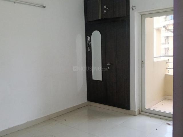 3 BHK Apartment in Sector 137 for rent Noida. The reference number is 20884769