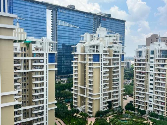 3 BHK Apartment in Sector 137 for rent Noida. The reference number is 20811241