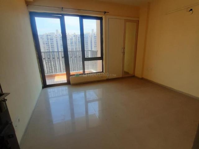 3 BHK Apartment in Sector 137 for rent Noida. The reference number is 20831824