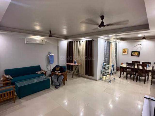 3 BHK Apartment in Sector 137 for rent Noida. The reference number is 21062061
