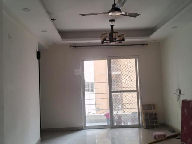 3 BHK Apartment in Sector 137 for rent Noida. The reference number is 21078203