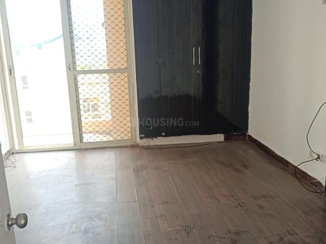 3 BHK Apartment in Sector 137 for rent Noida. The reference number is 21132526