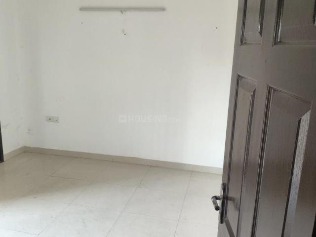 3 BHK Apartment in Sector 137 for resale Noida. The reference number is 18792396