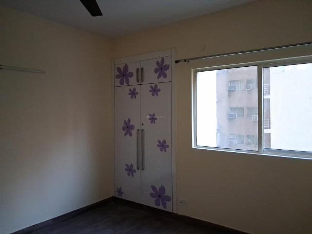 3 BHK Apartment in Sector 137 for resale Noida. The reference number is 19314193