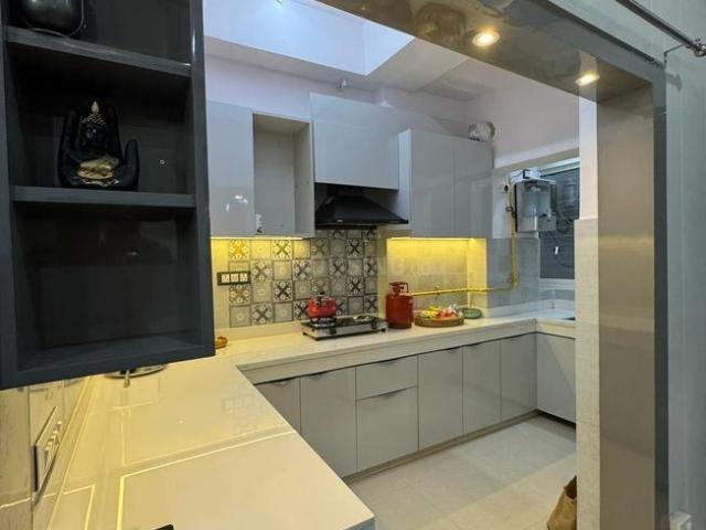 3 BHK Apartment in Sector 137 for resale Noida. The reference number is 19936130