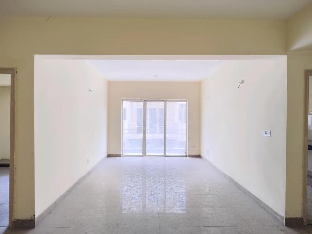 3 BHK Apartment in Sector 137 for resale Noida. The reference number is 20476684