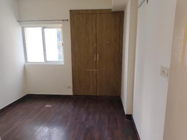 3 BHK Apartment in Sector 137 for resale Noida. The reference number is 21339084