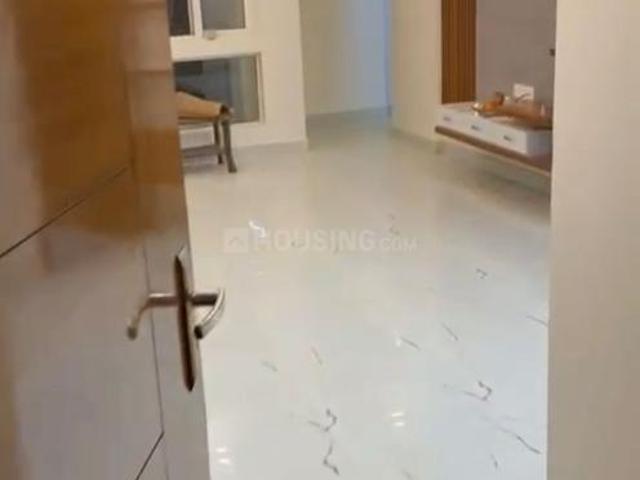 3 BHK Apartment in Sector 134 for rent Noida. The reference number is 18888235