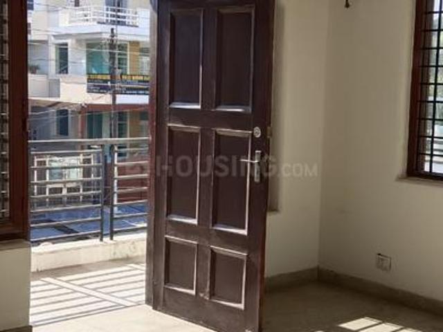 3 BHK Apartment in Sector 134 for rent Noida. The reference number is 19798973