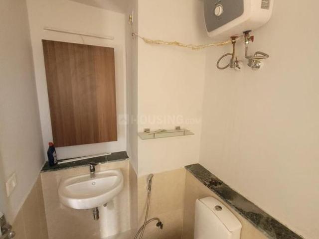 3 BHK Apartment in Sector 134 for rent Noida. The reference number is 20767881