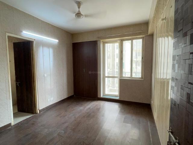 3 BHK Apartment in Sector 134 for rent Noida. The reference number is 21049509