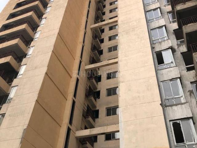 3 BHK Apartment in Sector 134 for resale Noida. The reference number is 18953083
