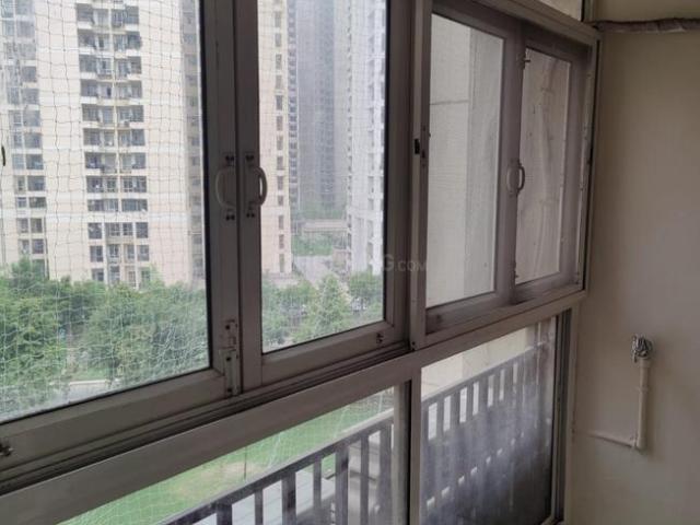 3 BHK Apartment in Sector 134 for resale Noida. The reference number is 20217649