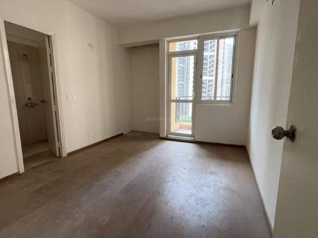 3 BHK Apartment in Sector 134 for resale Noida. The reference number is 20552004