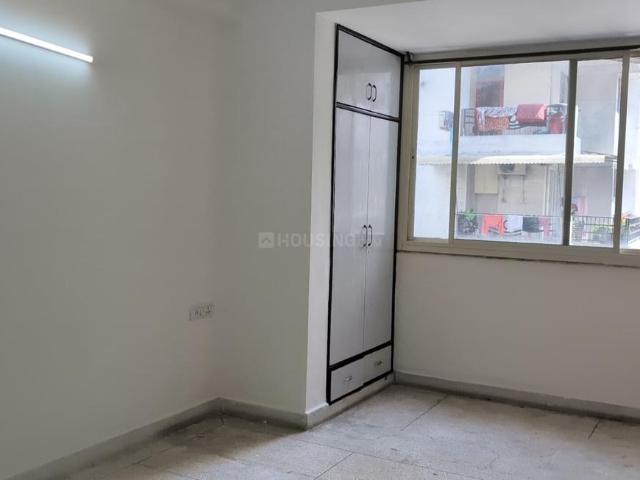 3 BHK Apartment in Sector 13 Dwarka for rent New Delhi. The reference number is 19791748