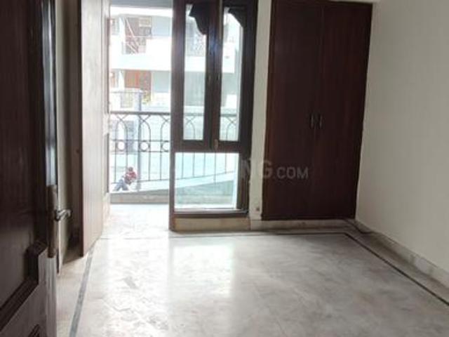 3 BHK Apartment in Sector 13 Dwarka for rent New Delhi. The reference number is 20207604