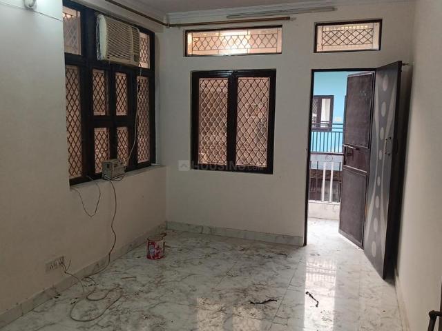 3 BHK Apartment in Sector 13 Dwarka for rent New Delhi. The reference number is 20218064