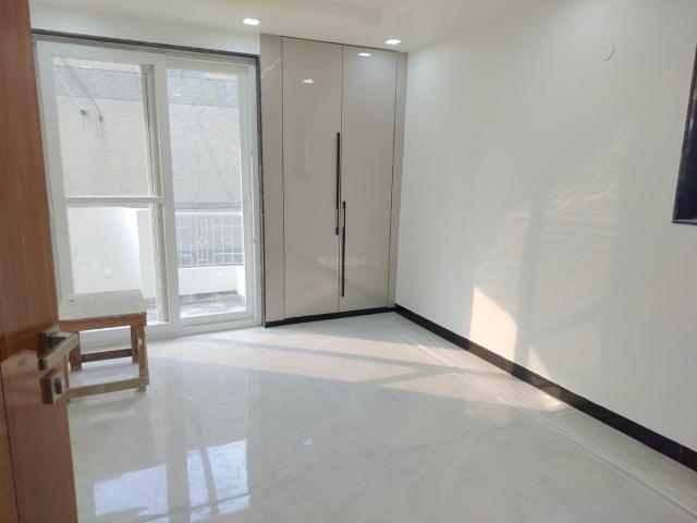 3 BHK Apartment in Sector 13 Dwarka for rent New Delhi. The reference number is 21122117