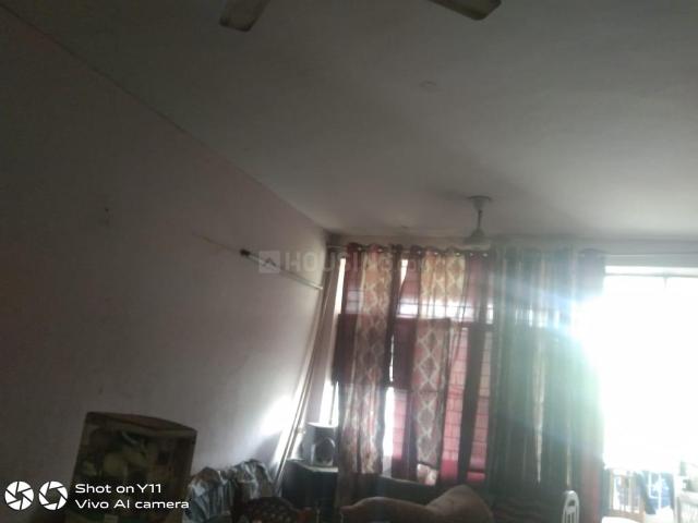 3 BHK Apartment in Sector 13 Rohini for rent New Delhi. The reference number is 12260284