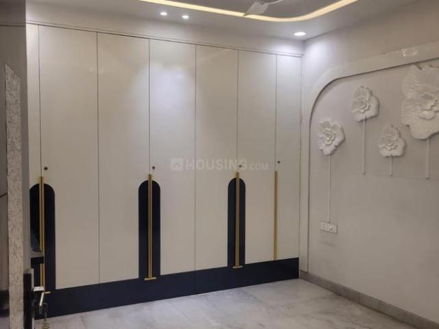 3 BHK Apartment in Sector 13 Rohini for rent New Delhi. The reference number is 20612190