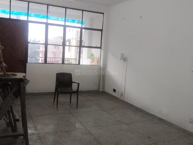 3 BHK Apartment in Sector 13 Rohini for rent New Delhi. The reference number is 21008598