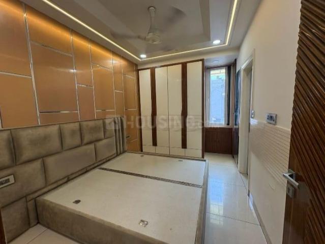 3 BHK Apartment in Sector 13 Rohini for resale New Delhi. The reference number is 20112811