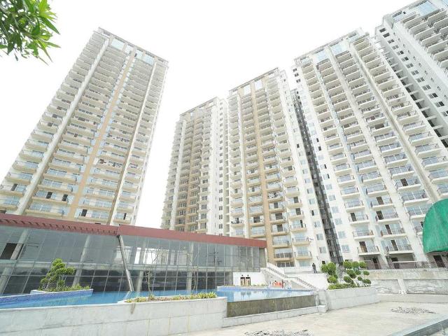 3 BHK Apartment in Sector 25 YEIDA for rent Greater Noida. The reference number is 19973923