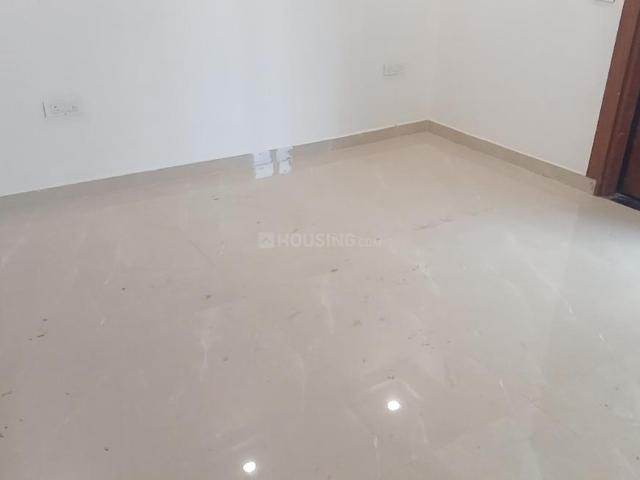 3 BHK Apartment in Sector 27 Dwarka for resale New Delhi. The reference number is 20176249