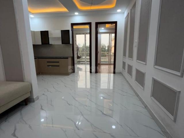 3 BHK Apartment in Sector 27 for resale Greater Noida. The reference number is 19862606