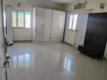 3 BHK Apartment in Sector 29 for resale Noida. The reference number is 18438319