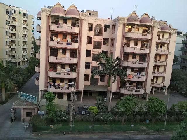 3 BHK Apartment in Sector 20 for rent Panchkula. The reference number is 20118345