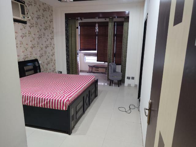 3 BHK Apartment in Sector 21C for rent Faridabad. The reference number is 20840644