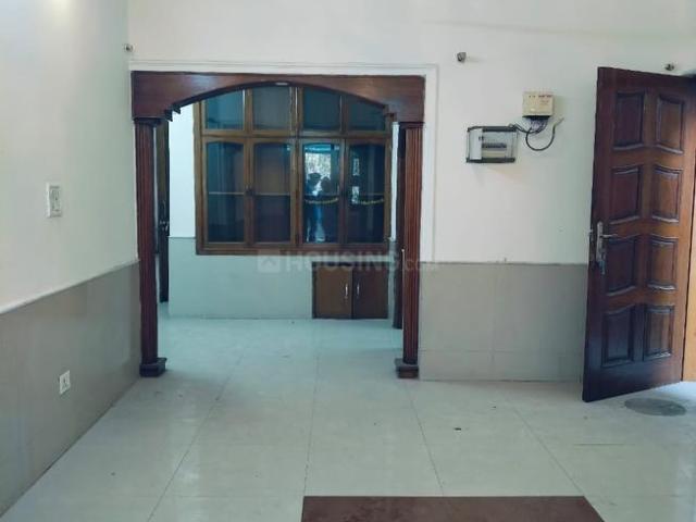 3 BHK Apartment in Sector 22 Dwarka for rent New Delhi. The reference number is 16535277
