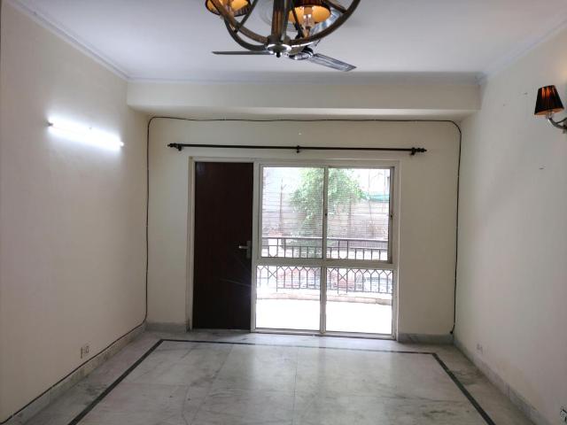 3 BHK Apartment in Sector 22 Dwarka for rent New Delhi. The reference number is 17407090