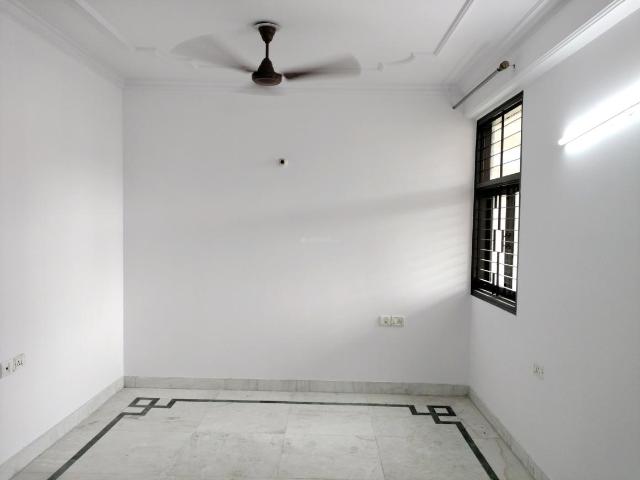 3 BHK Apartment in Sector 22 Dwarka for rent New Delhi. The reference number is 20607235