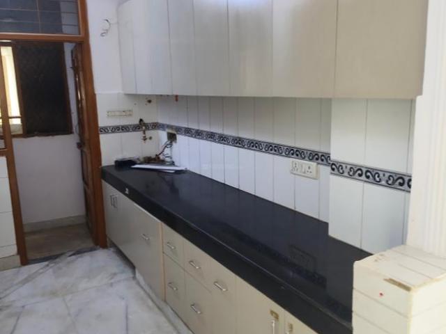 3 BHK Apartment in Sector 22 Dwarka for rent New Delhi. The reference number is 20776499