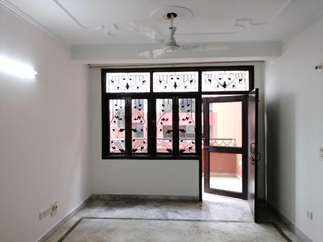3 BHK Apartment in Sector 22 Dwarka for rent New Delhi. The reference number is 20782144