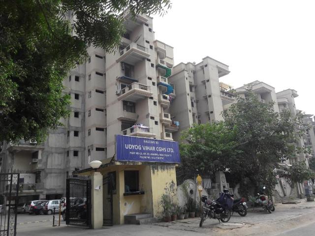 3 BHK Apartment in Sector 22 Dwarka for rent New Delhi. The reference number is 20950752