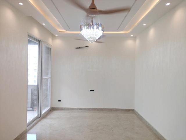 3 BHK Apartment in Sector 22 Dwarka for resale New Delhi. The reference number is 21028272