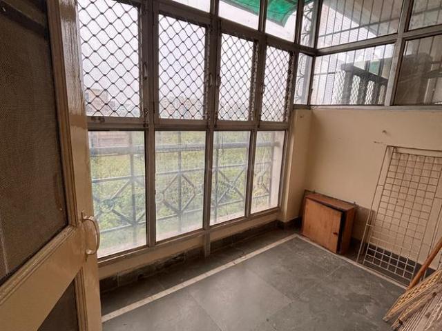 3 BHK Apartment in Sector 23 Dwarka for rent New Delhi. The reference number is 20625685