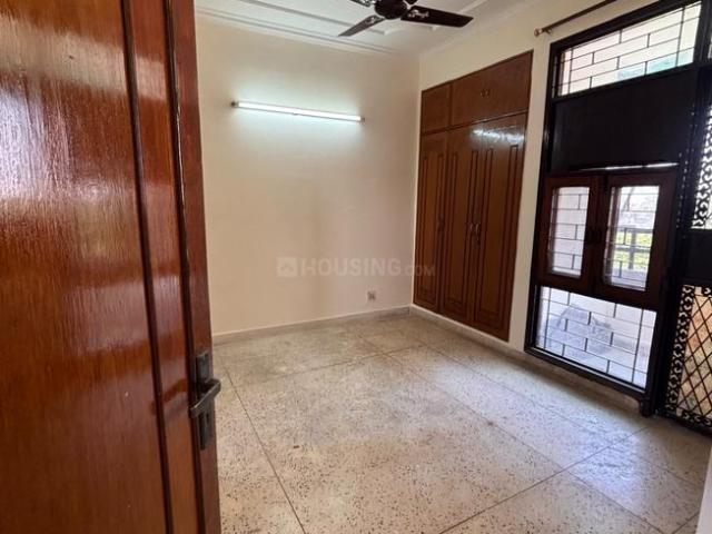 3 BHK Apartment in Sector 23 Dwarka for rent New Delhi. The reference number is 21346334