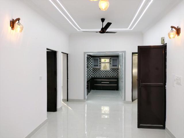 3 BHK Apartment in Sector 23 Dwarka for resale New Delhi. The reference number is 19901111