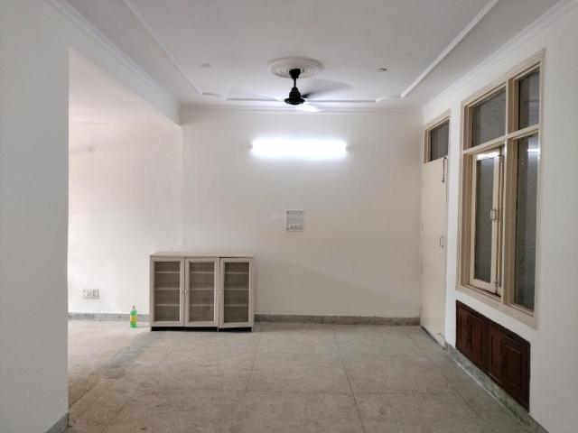 3 BHK Apartment in Sector 23 Dwarka for resale New Delhi. The reference number is 20240136