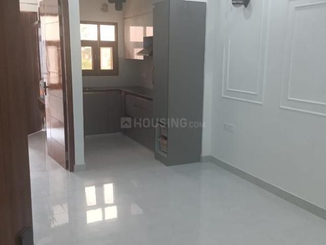 3 BHK Apartment in Sector 2 Dwarka for rent New Delhi. The reference number is 20105356