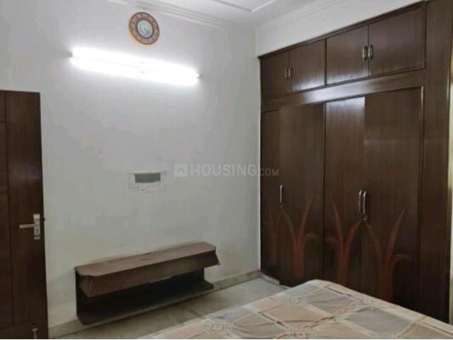 3 BHK Apartment in Sector 2 Dwarka for rent New Delhi. The reference number is 20789401