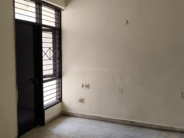 3 BHK Apartment in Sector 2 Dwarka for rent New Delhi. The reference number is 21074708