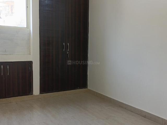 3 BHK Apartment in Sector 2 Dwarka for rent New Delhi. The reference number is 21083058