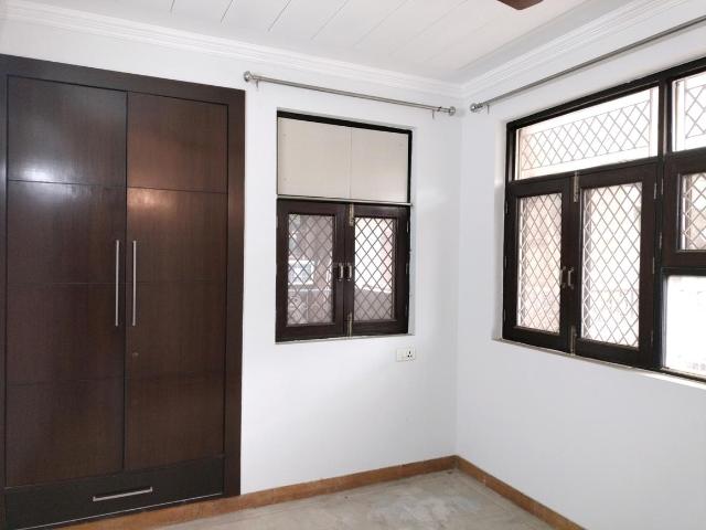 3 BHK Apartment in Sector 2 Dwarka for rent New Delhi. The reference number is 21104474